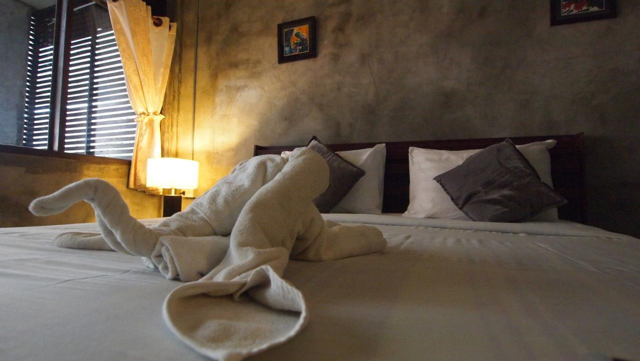 Crescent Bay Resort Koh Samet Dış mekan fotoğraf